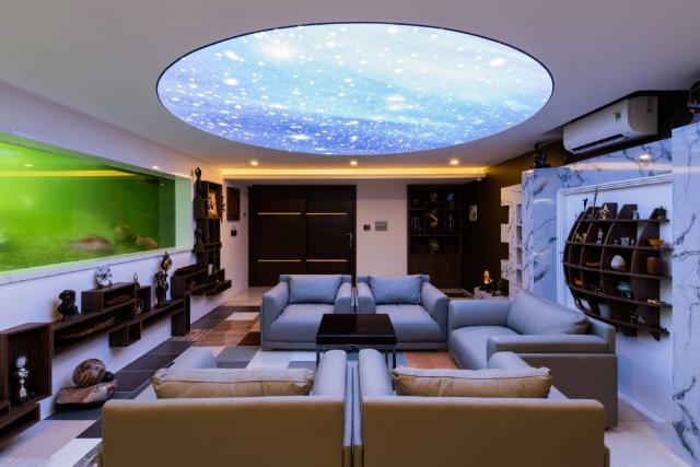 Bể cá ở phòng khách